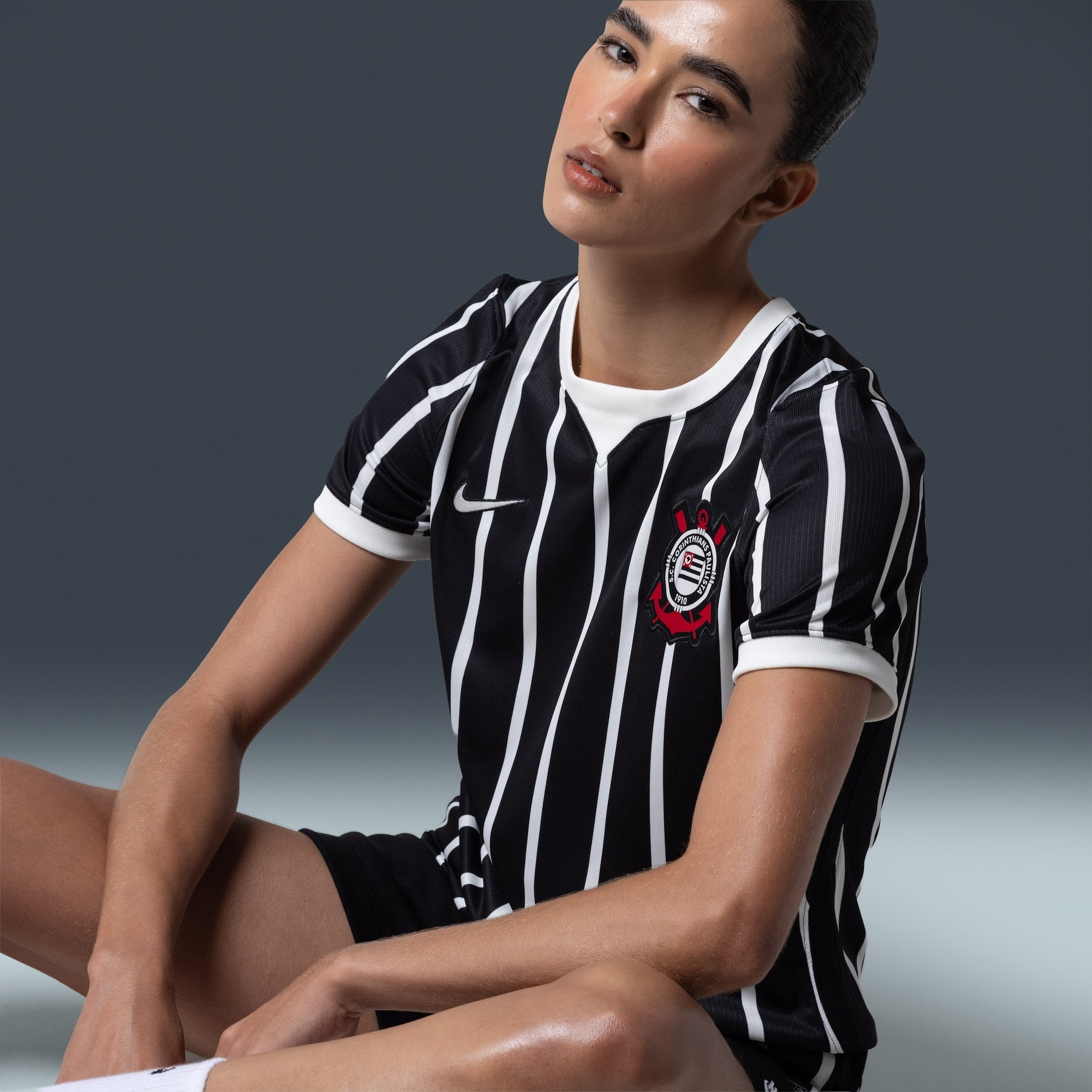 Camisa Feminina Nike Corinthians 2026/27 Away Torcedora
