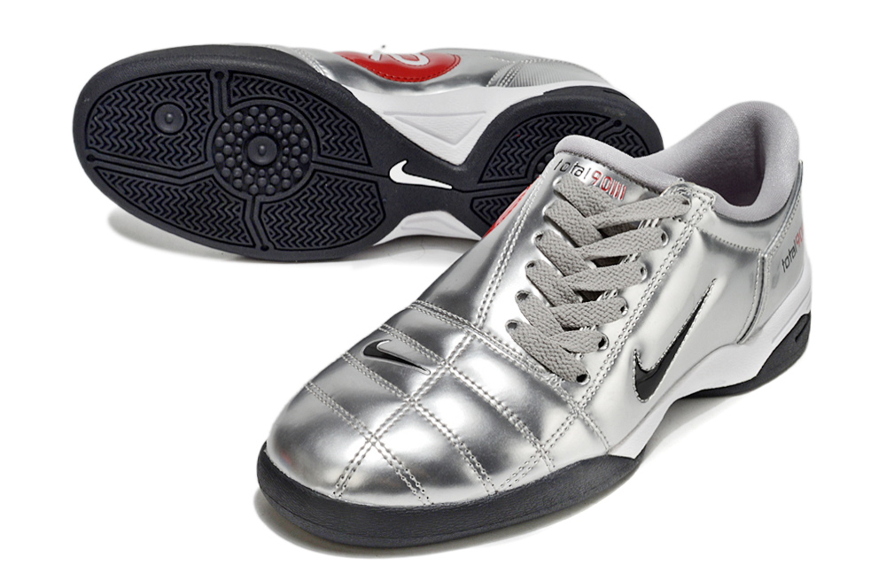 Chuteira Nike Total 90 IC