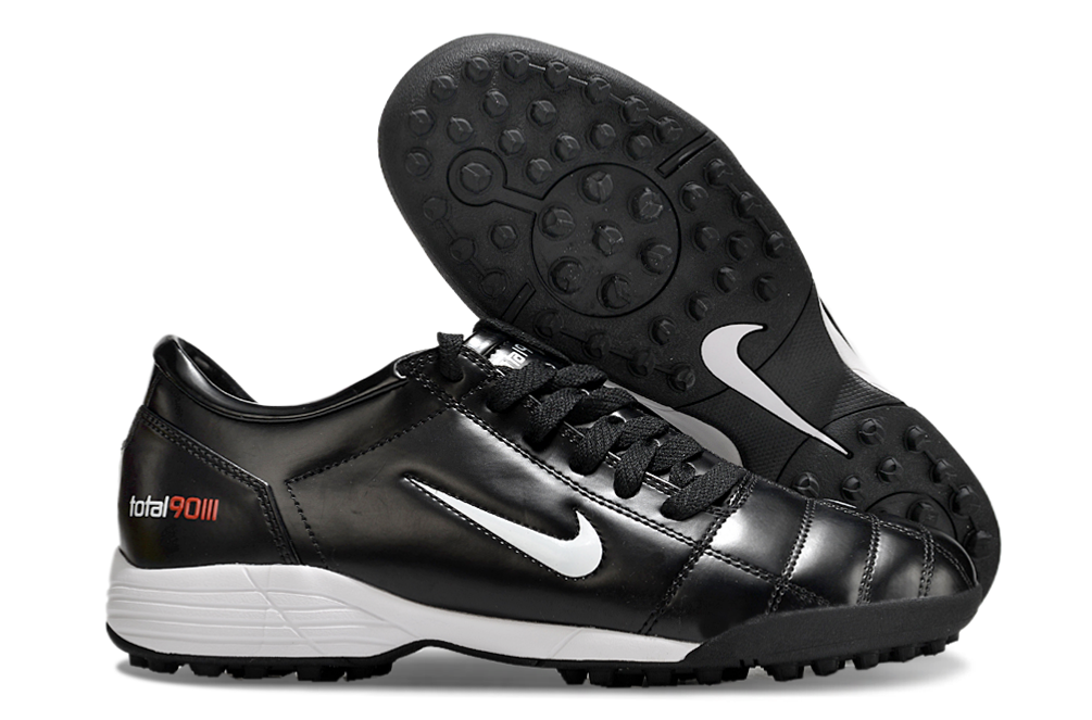 Chuteira Nike Total 90 TF