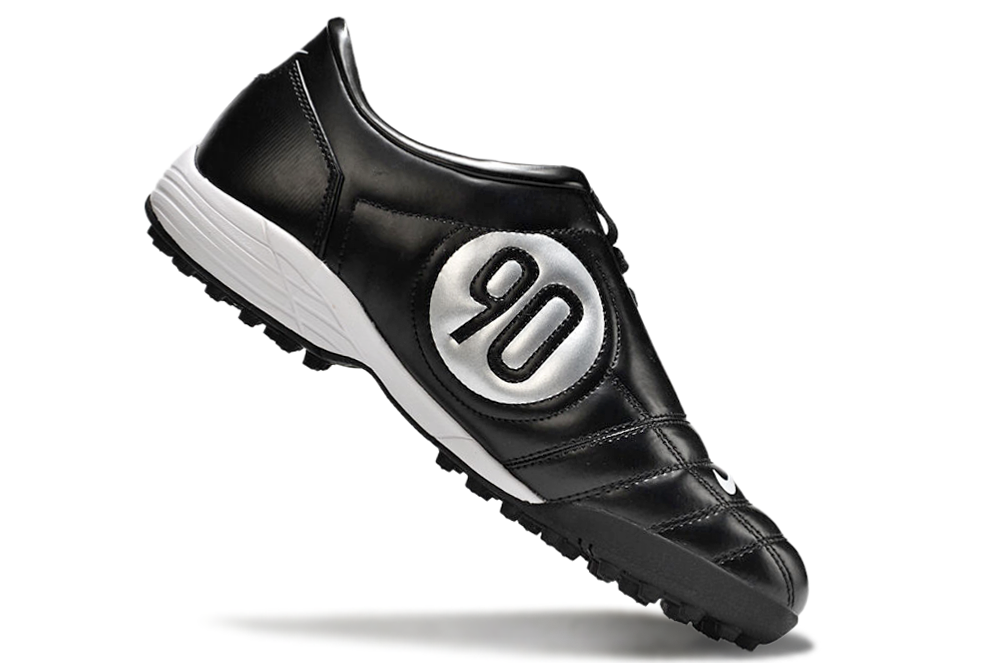 Chuteira Nike Total 90 TF