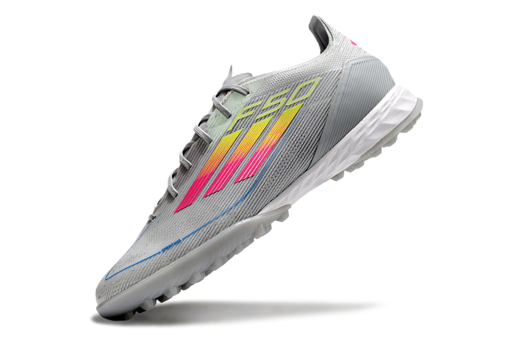 Chuteira Adidas F50 TF Society
