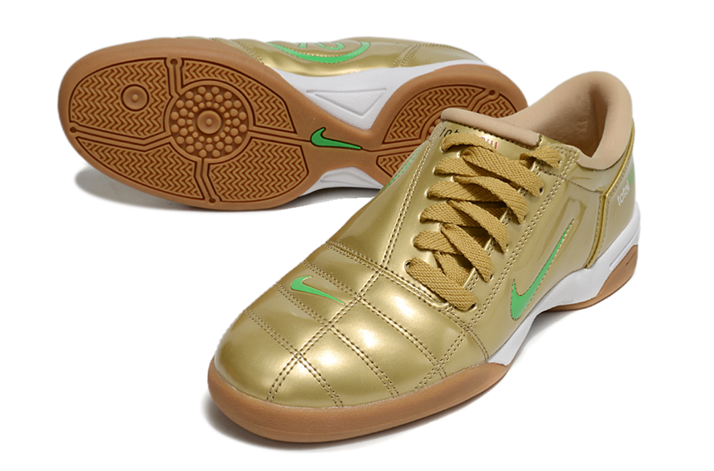 Chuteira Nike Total 90 IC