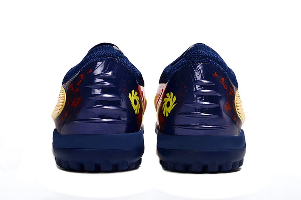 Chuteira NIKE PHANTOM GX3 TF