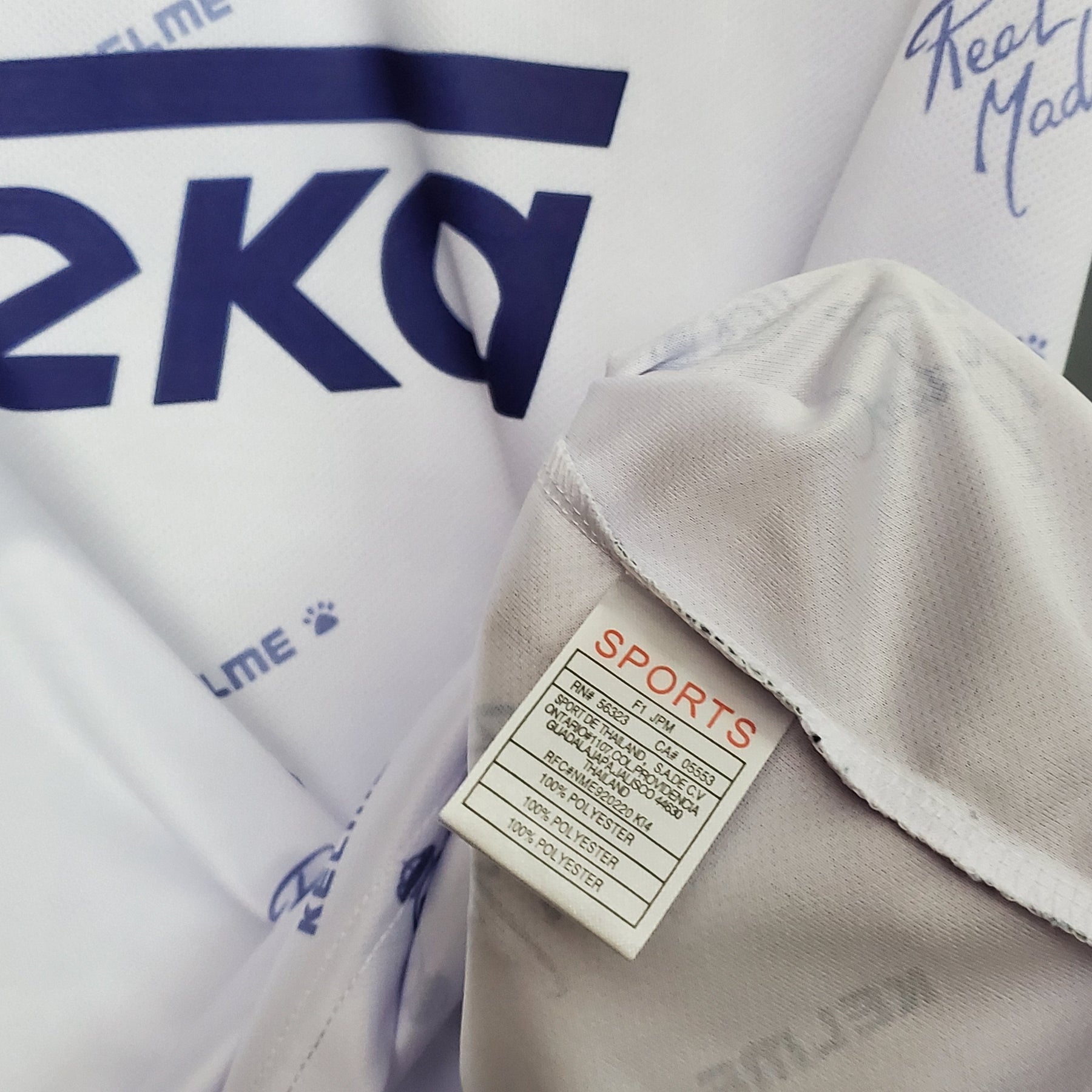 CAMISA RETRÔ REAL MADRID HOME 94/96