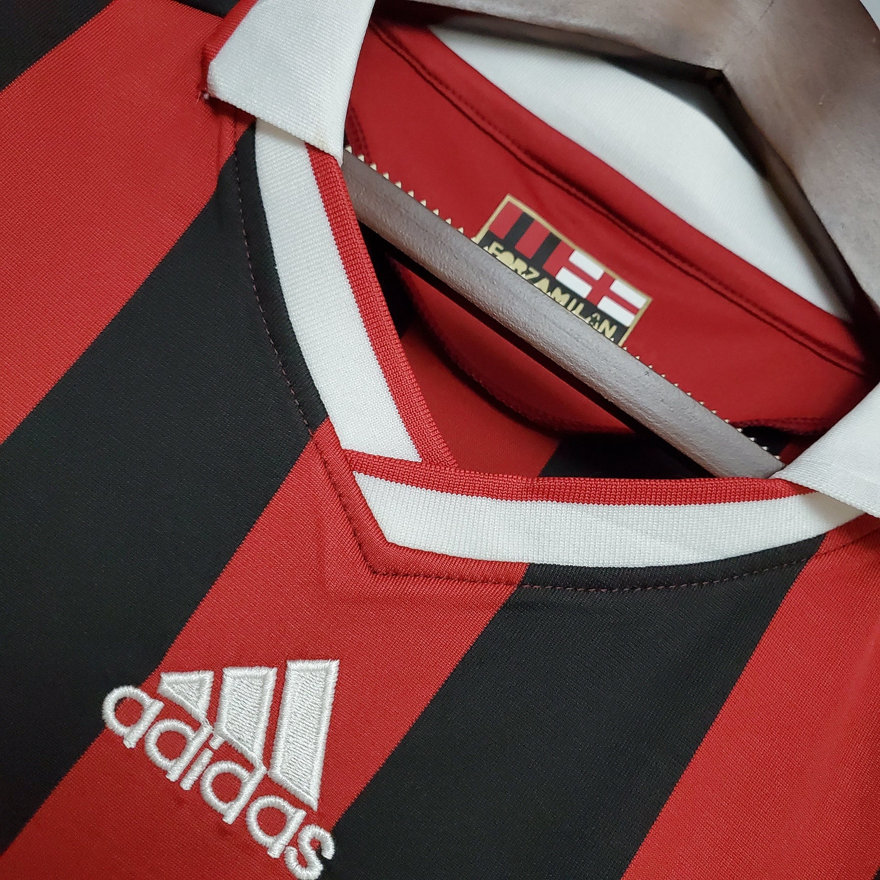 Camisa Milan Titular 09/10 - Versão Retrô
