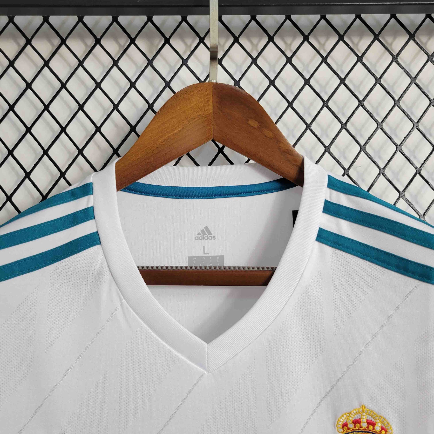 Camisa Real Madrid Home 17/18 - Versão Retrô