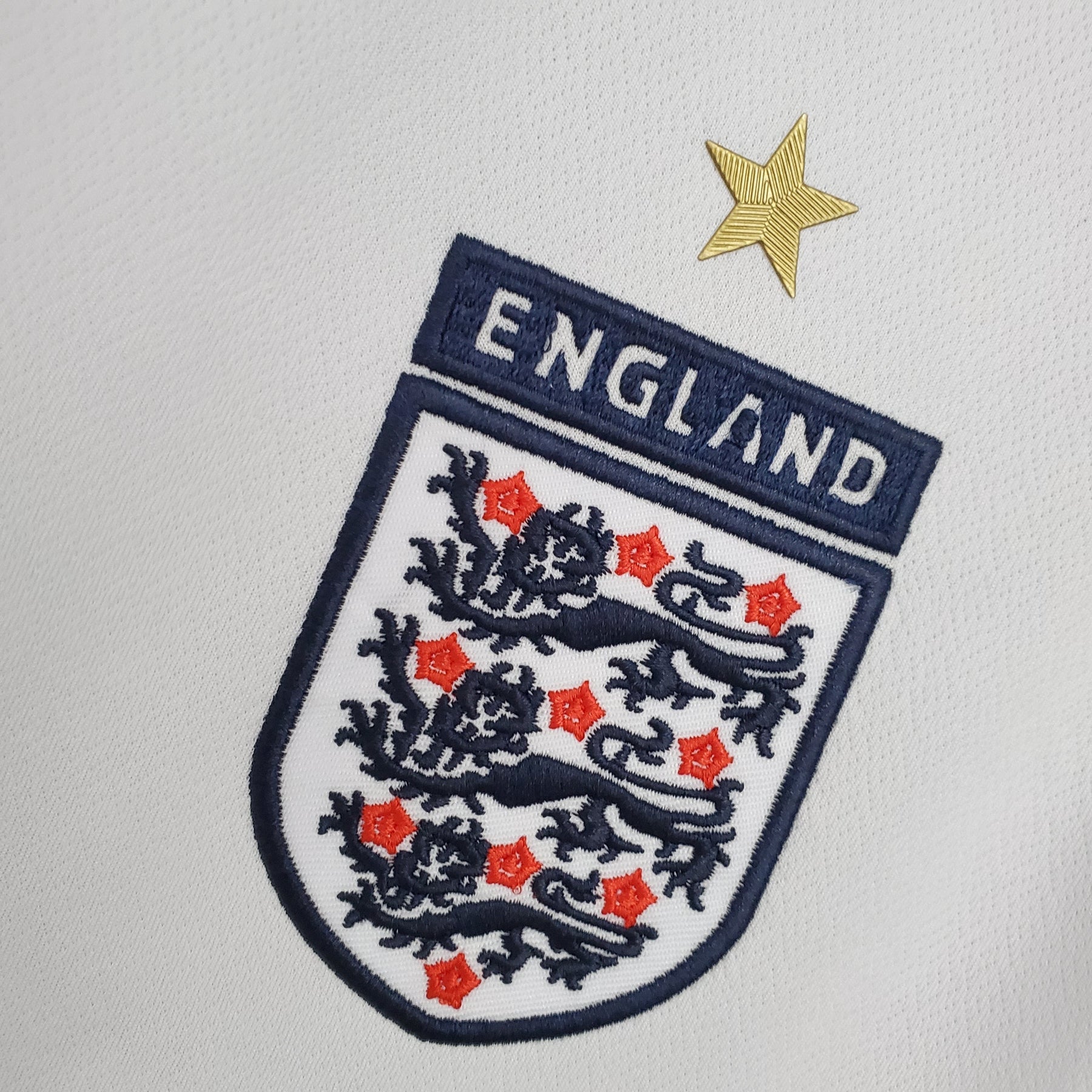 CAMISA RETRÔ INGLATERRA HOME 2006