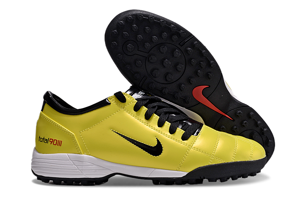 Chuteira Nike Total 90 TF