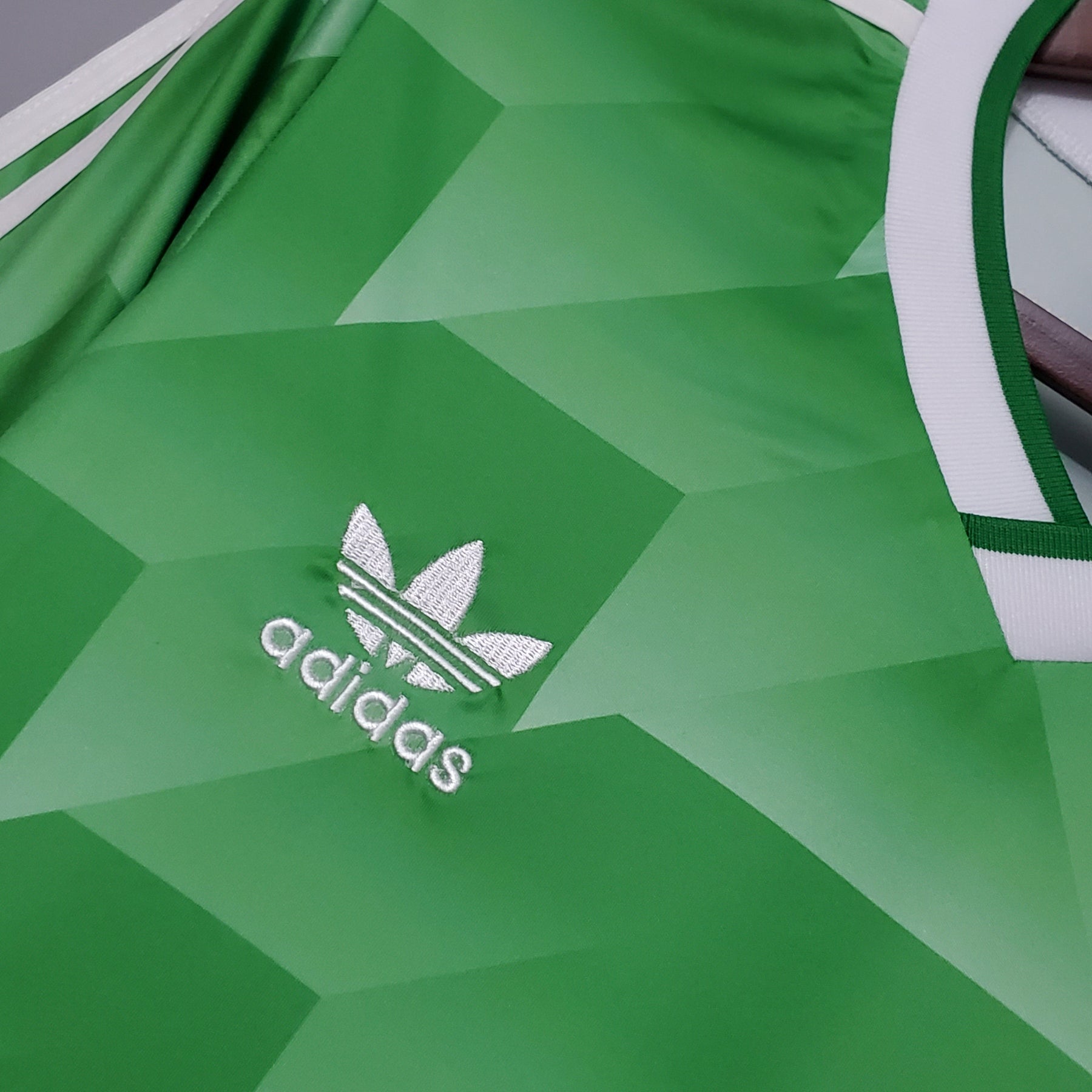 CAMISA RETRÔ ALEMANHA AWAY 1988