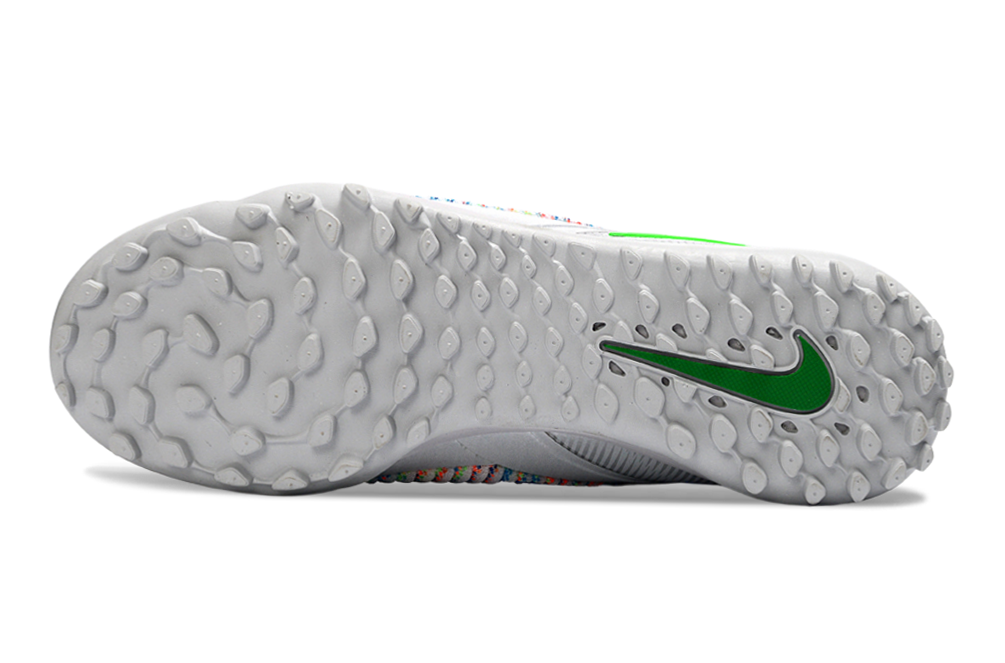 Chuteira NIKE PHANTOM GX3 TF