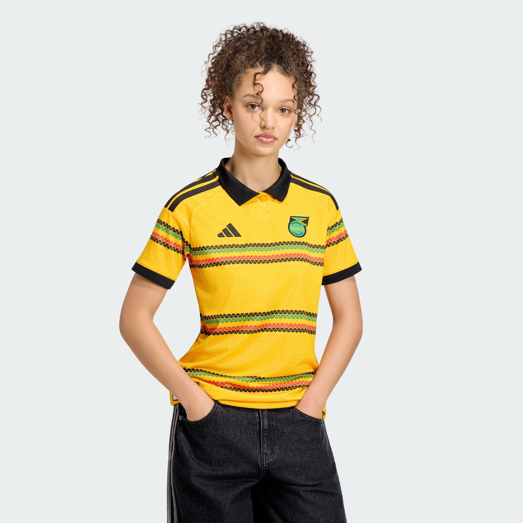 Camisa Feminina Adidas Jamaica 2026/27 Bob Marley