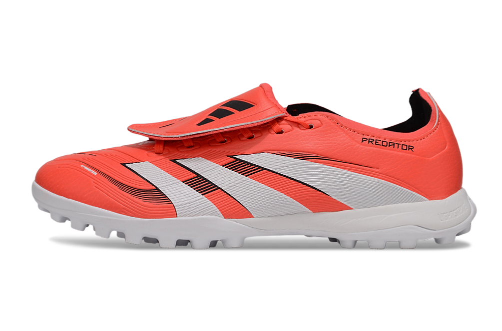 Chuteira Adidas Predator Accuracy TF