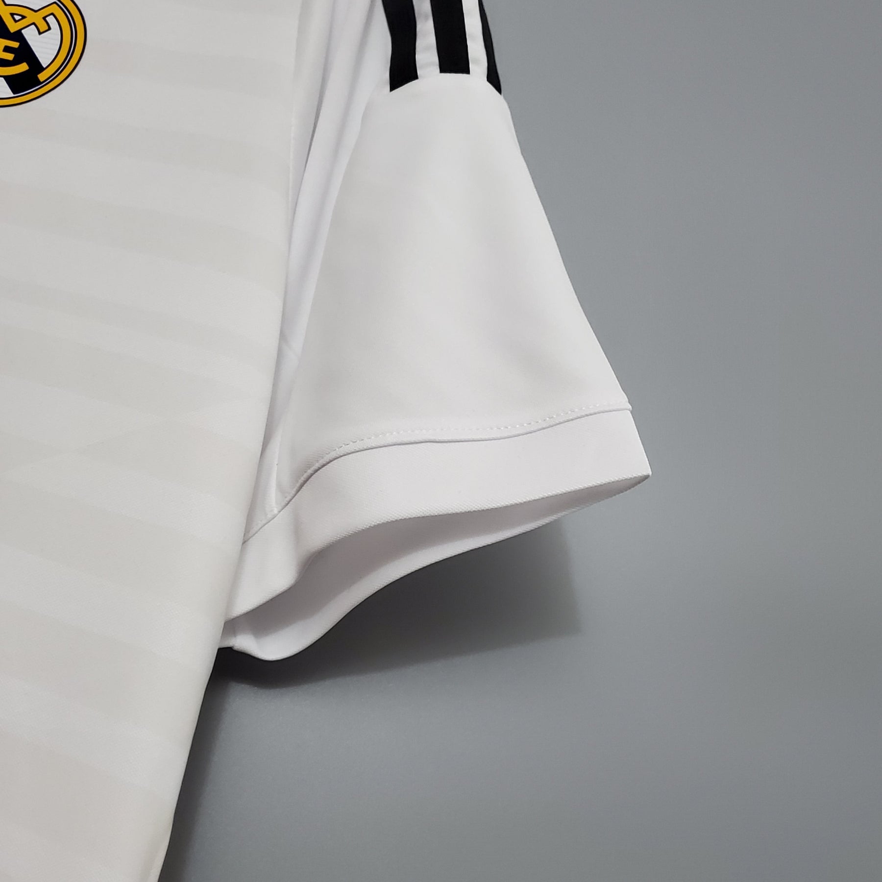 CAMISA RETRÔ REAL MADRID HOME 14/15