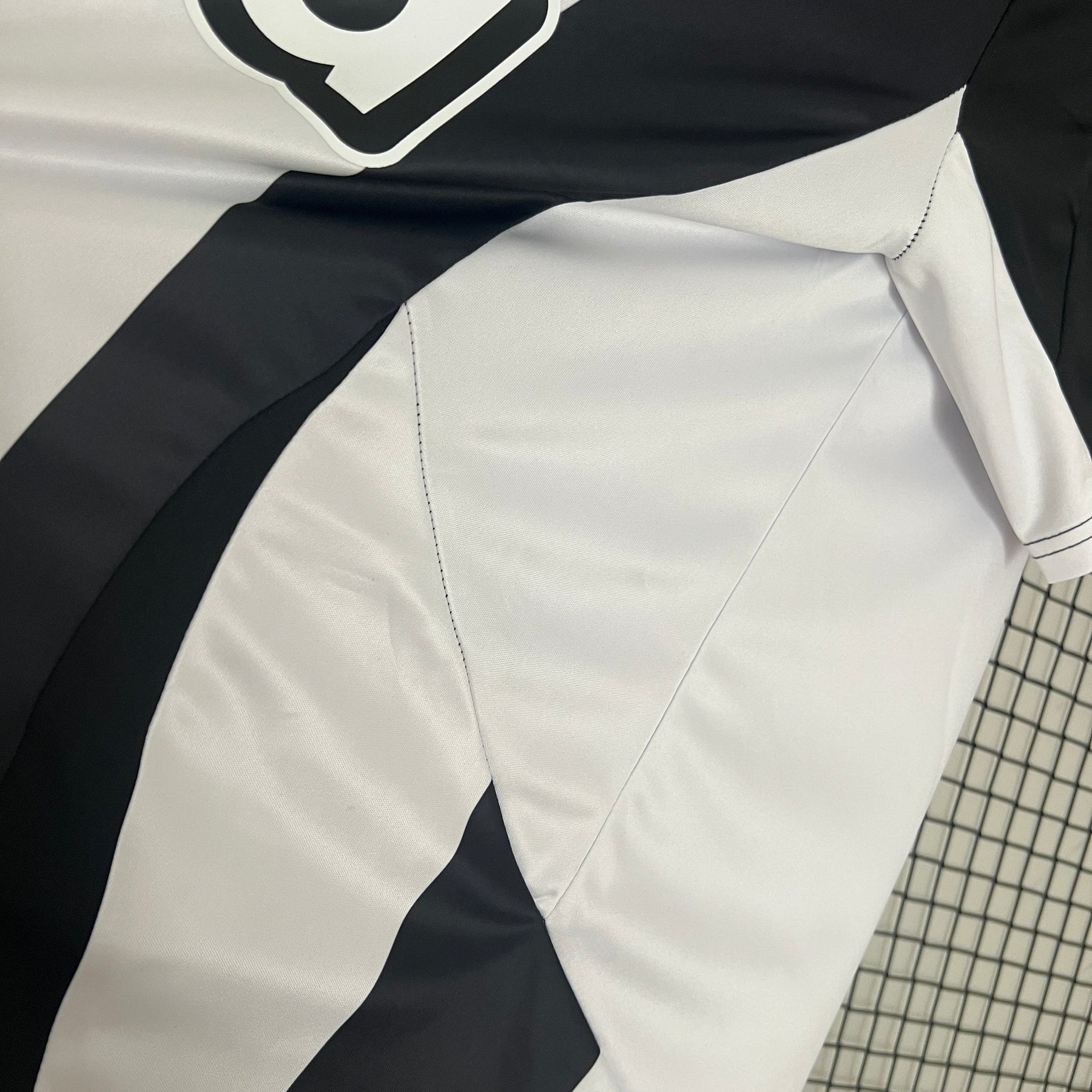 Camisa Newcastle Home Adidas 24/25 Versão Torcedor Masculino