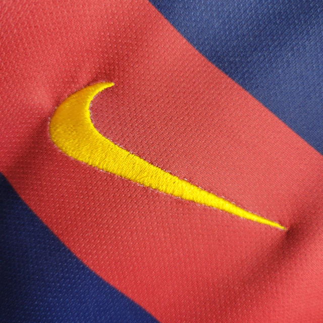 CAMISA RETRÔ BARCELONA 2015/16 GRENÁ MASCULINA + CHAVEIRO ESPECIAL DE BRINDE