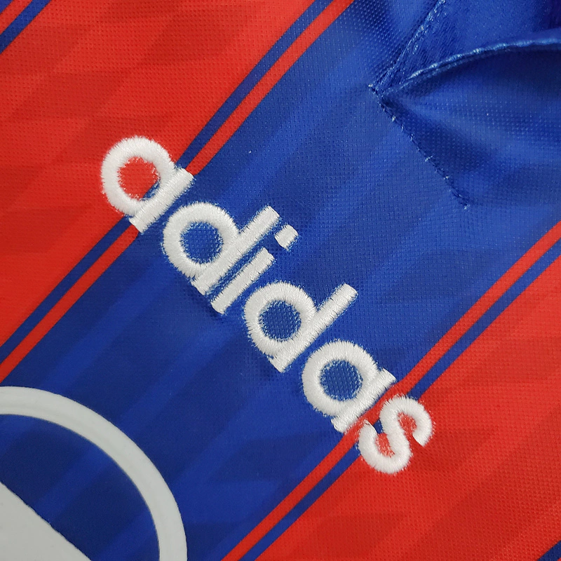 Camisa Retrô Bayern de Munique 1995/1997