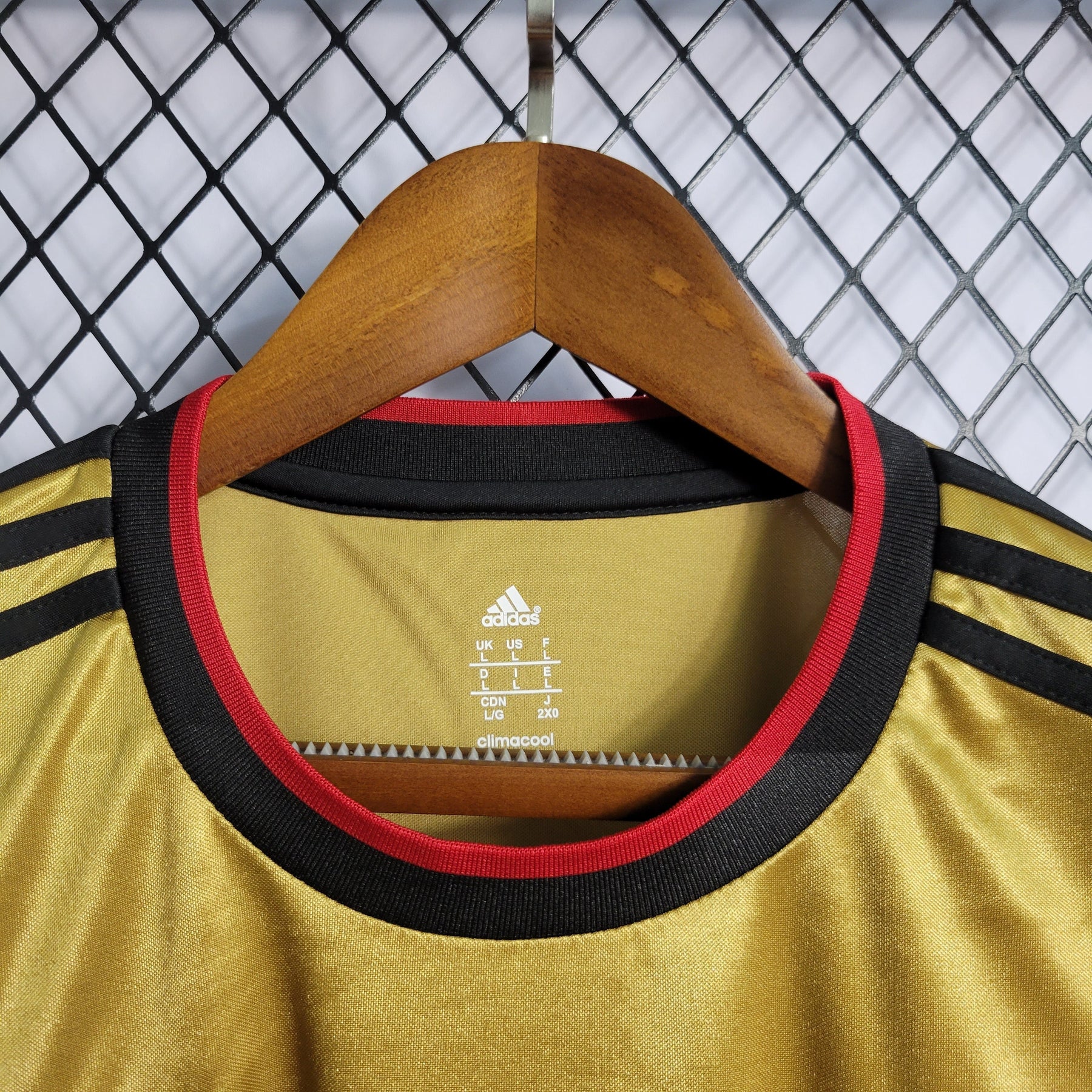 Camisa Milan Reserva 13/14 - Versão Retrô