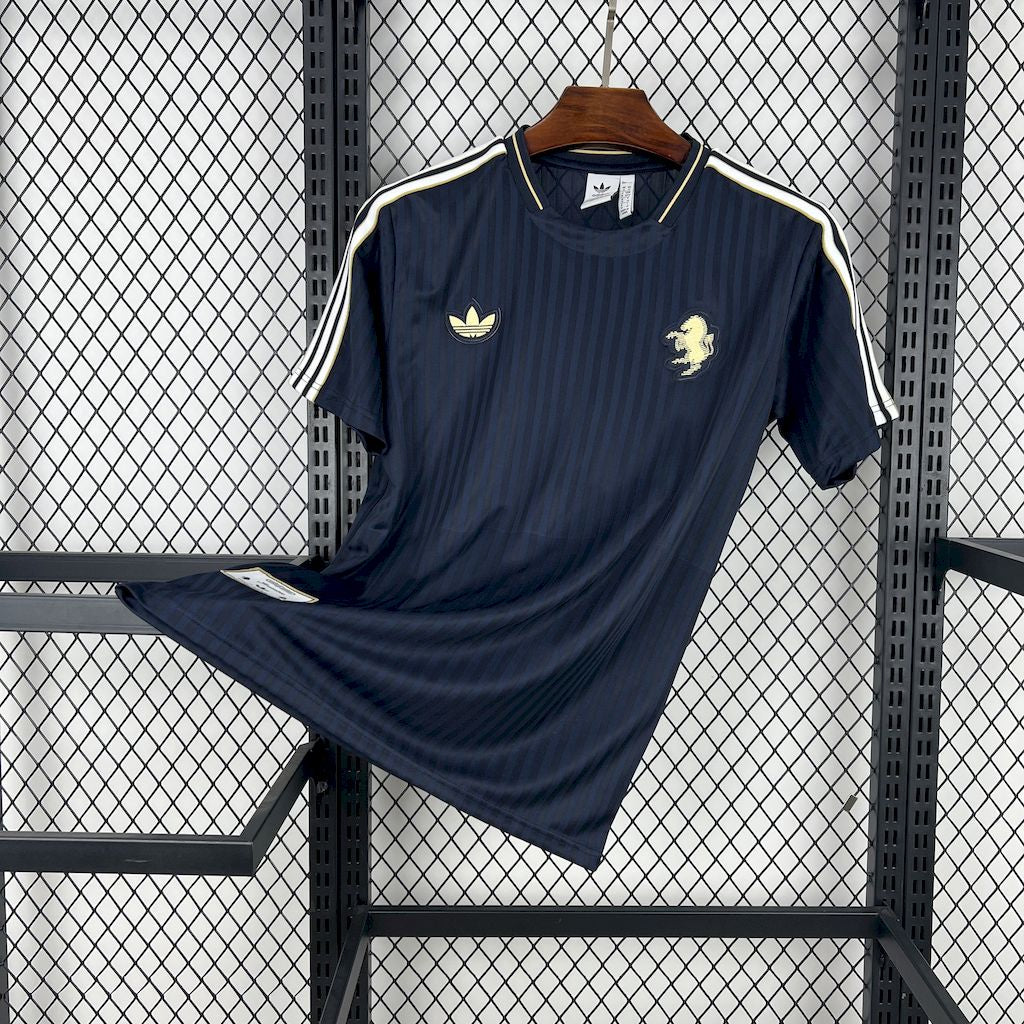 Camisa Juventus Terrace Icons 25/26 - Torcedor Masculina