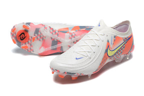 Chuteira NIKE PHANTOM GX2 FG