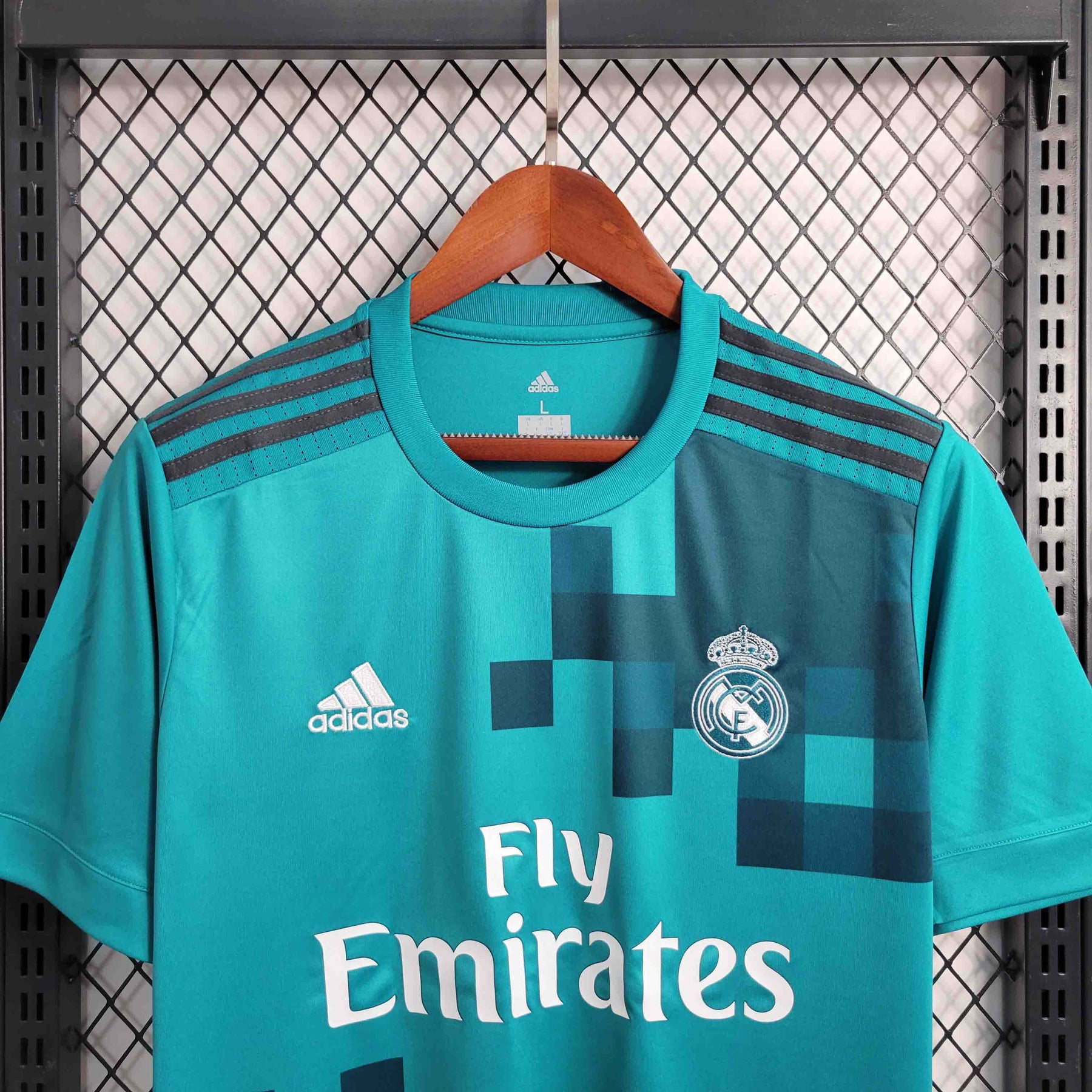 Camisa Real Madrid II 17/18 - Versão Retrô