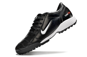 Chuteira Nike Total 90 TF