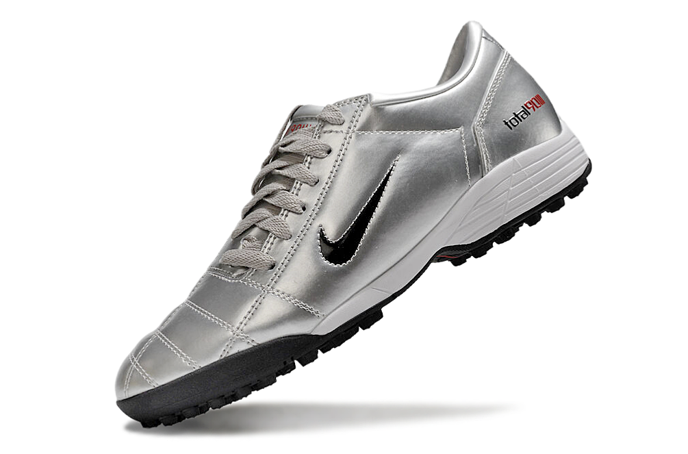 Chuteira Nike Total 90 TF