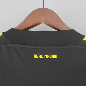 CAMISA RETRÔ REAL MADRID GOLEIRO BLACK 11/12