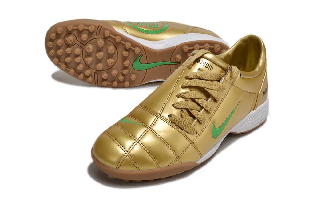 Chuteira Nike Total 90 TF