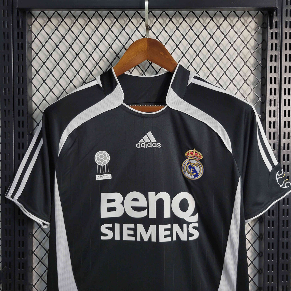 Camisa Real Madrid II 06/07 - Versão Retrô