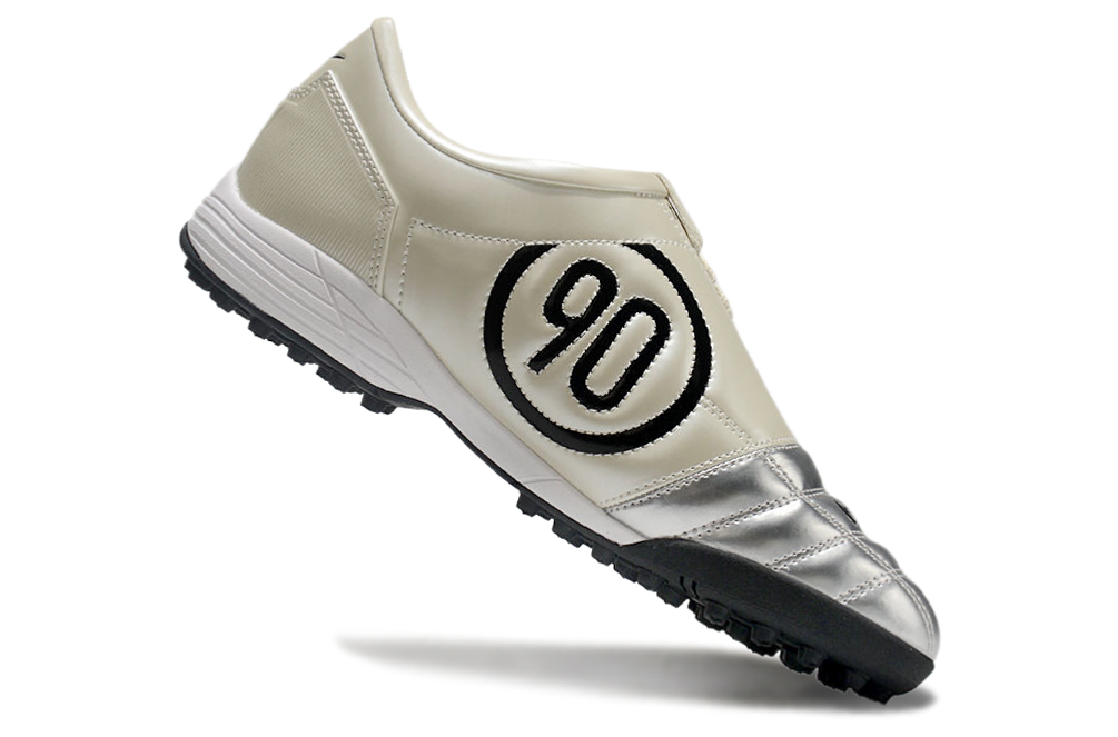 Chuteira Nike Total 90 TF