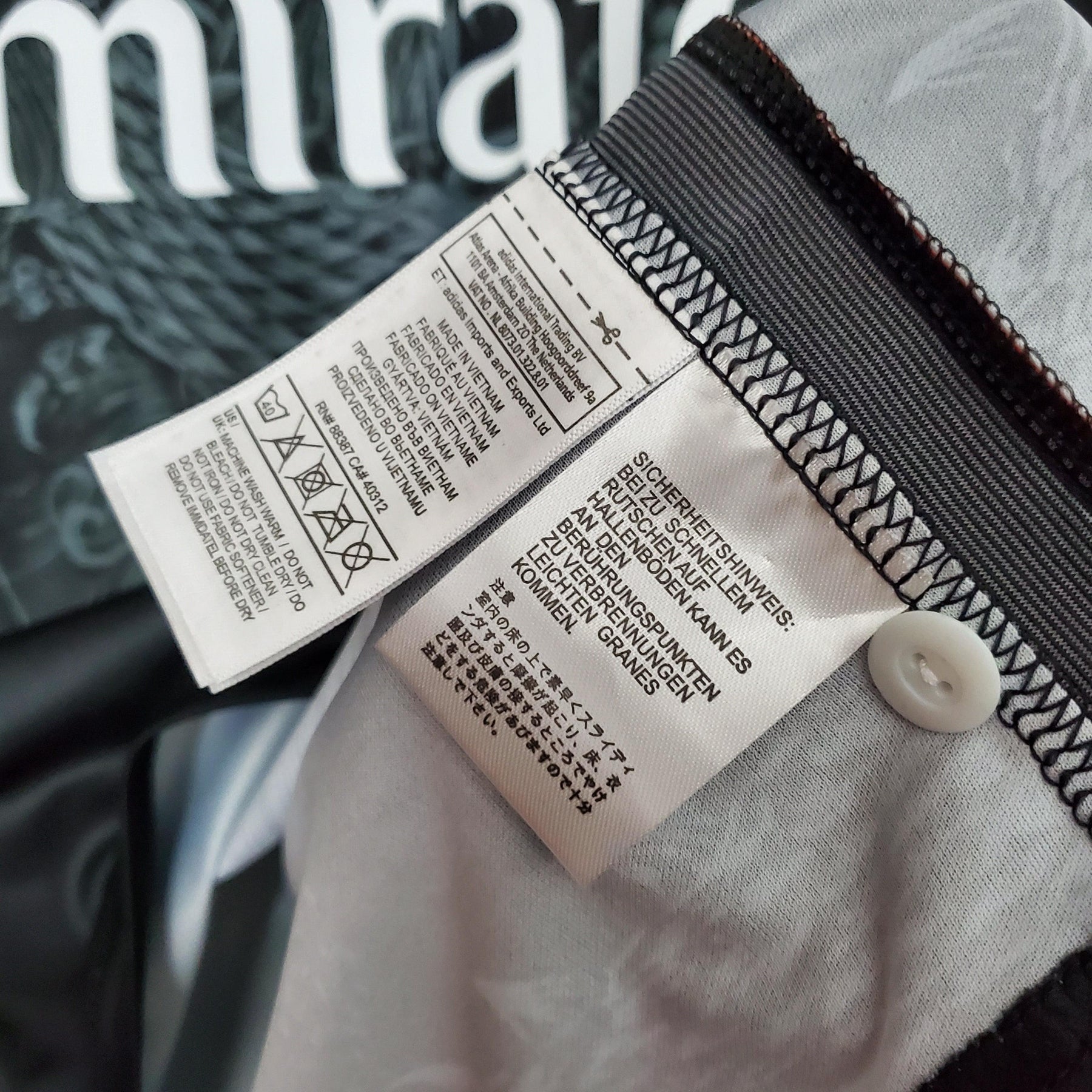 Camisa Retrô Real Madrid 2014/15  Preta Dragão Terceira