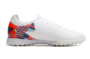 Chuteira Nike Phantom Luna GX2 TF