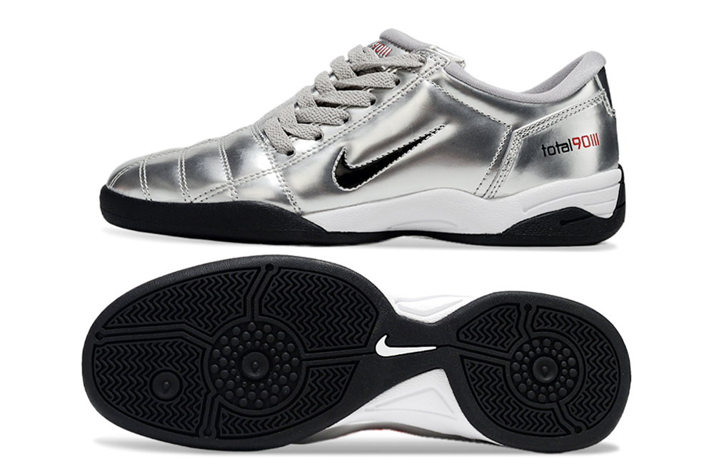 Chuteira Nike Total 90 IC