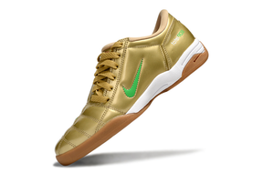 Chuteira Nike Total 90 IC