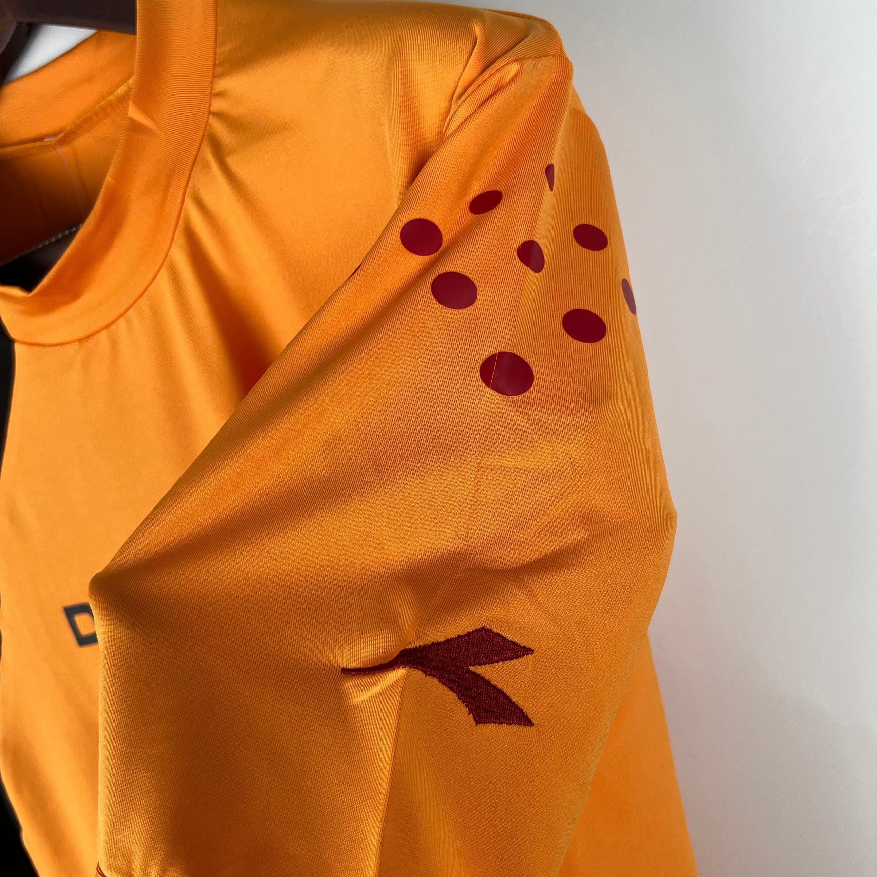 CAMISA ROMA RETRÔ HOME 05/06