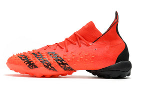 Chuteira Adidas Predator Freak 21 TF