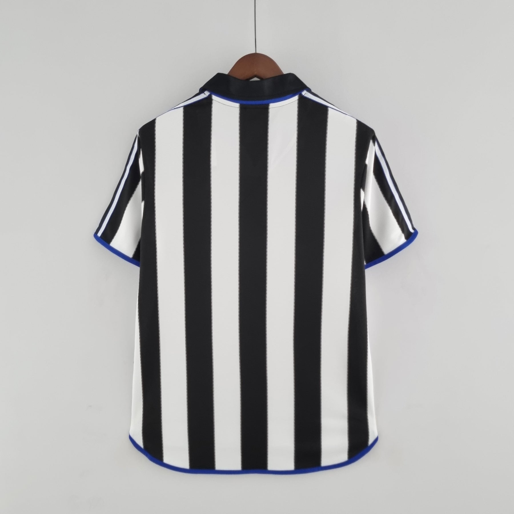 Camisa Retrô Newcastle Home 2000/01