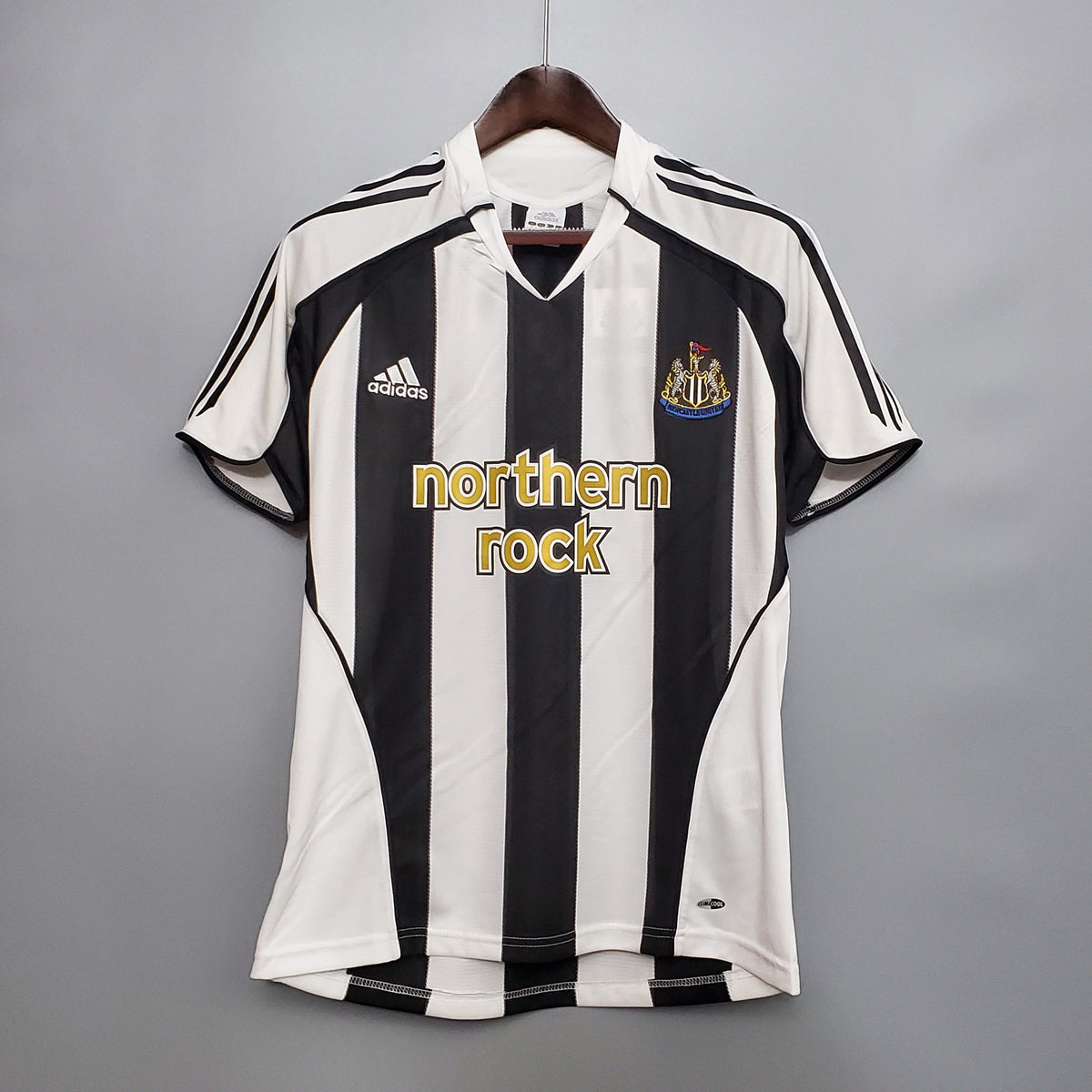 Camisa Retrô Newcastle Home 2005/06