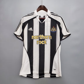 Camisa Retrô Newcastle Home 2005/06