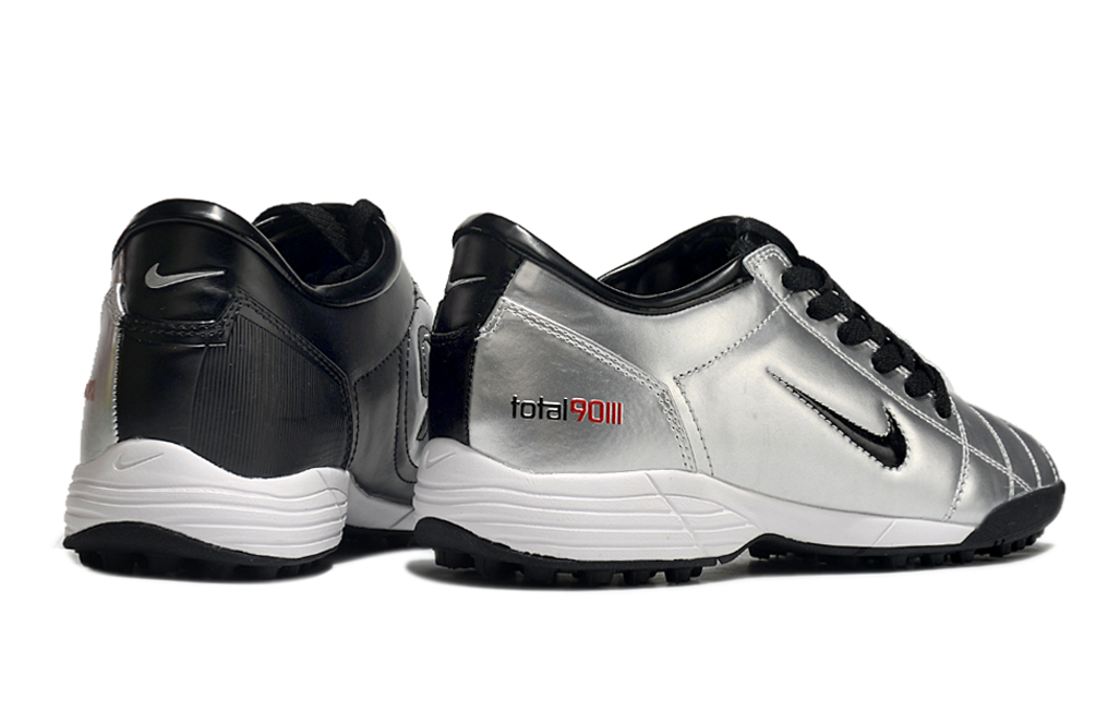 Chuteira Nike Total 90 TF