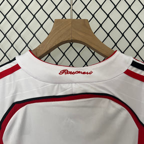 KIT INFANTIL RETRÔ MILAN AWAY 06/07