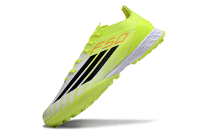 Chuteira Adidas F50 TF Society
