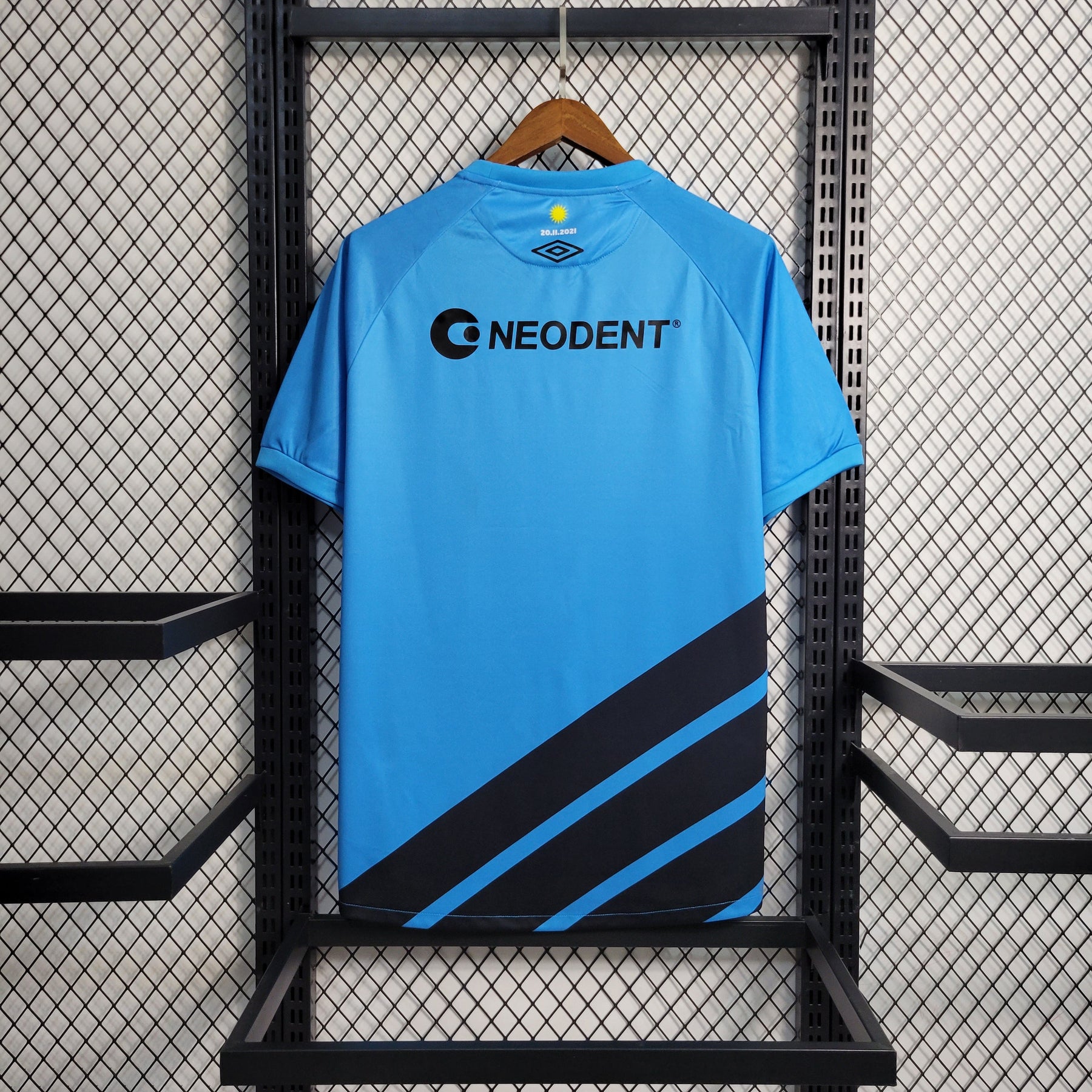 Camisa Athletico Paranaense 23/24 - Umbro Torcedor Masculina