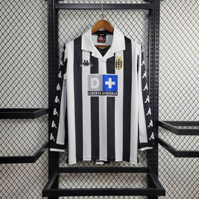 Camisa Juventus 99/00 - Versão Retrô Manga Longa