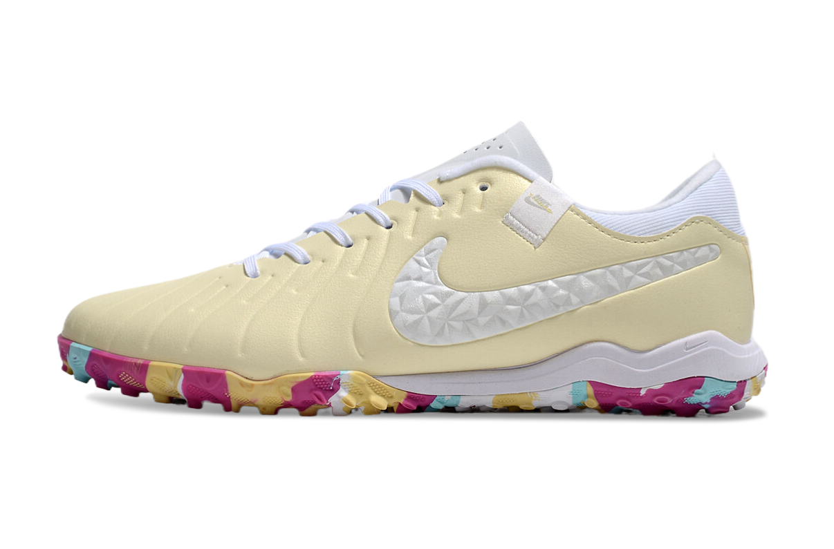 Chuteira Nike Tiempo Legend 10 TF