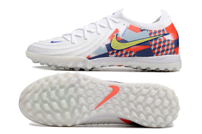 Chuteira Nike Phantom Luna GX2 TF