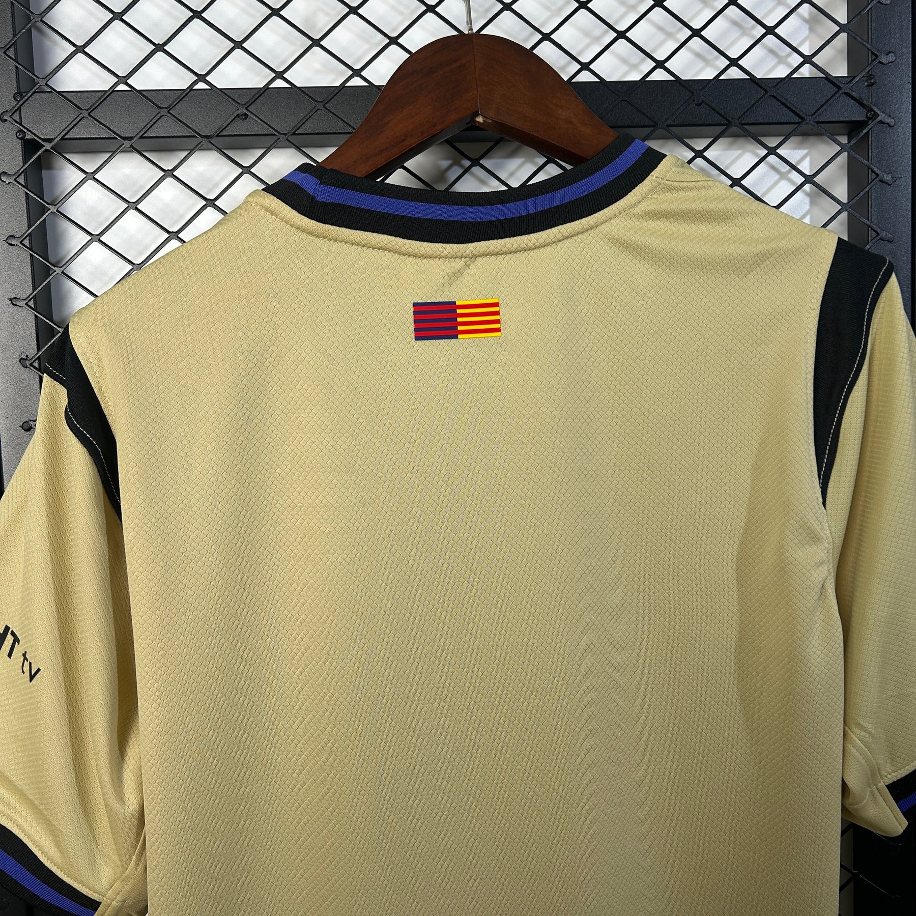 Camisa Barcelona Away 25/26 - Versão Torcedor - Lançamento