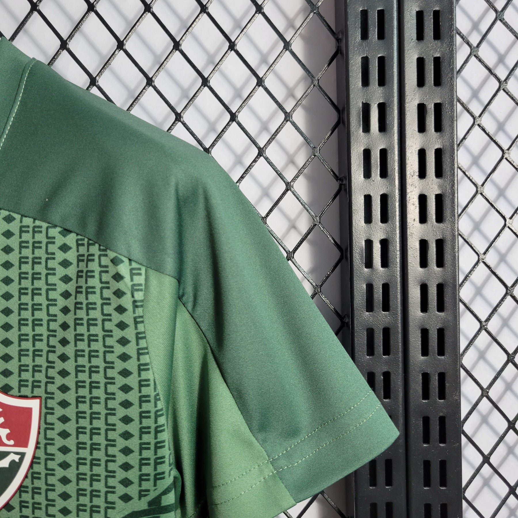 Camisa Fluminense Treino Verde 22/23 - Versão Feminina
