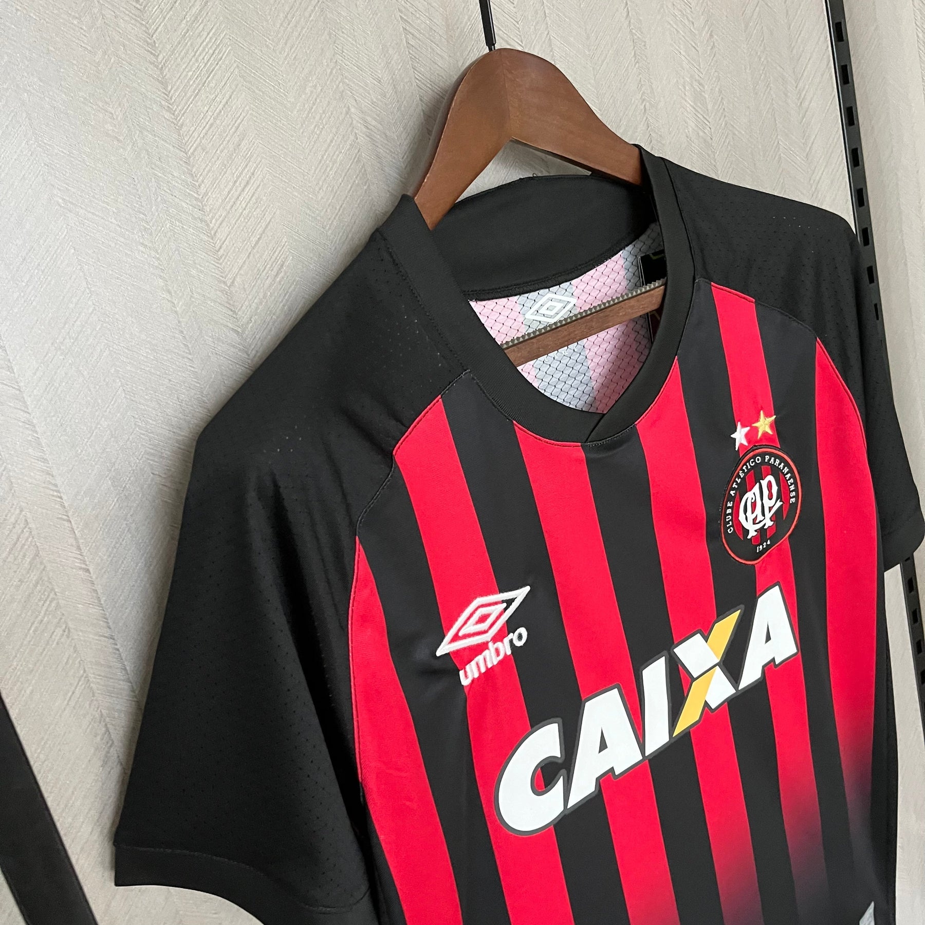 Camisa Retrô Athletico Paranaense I 2018