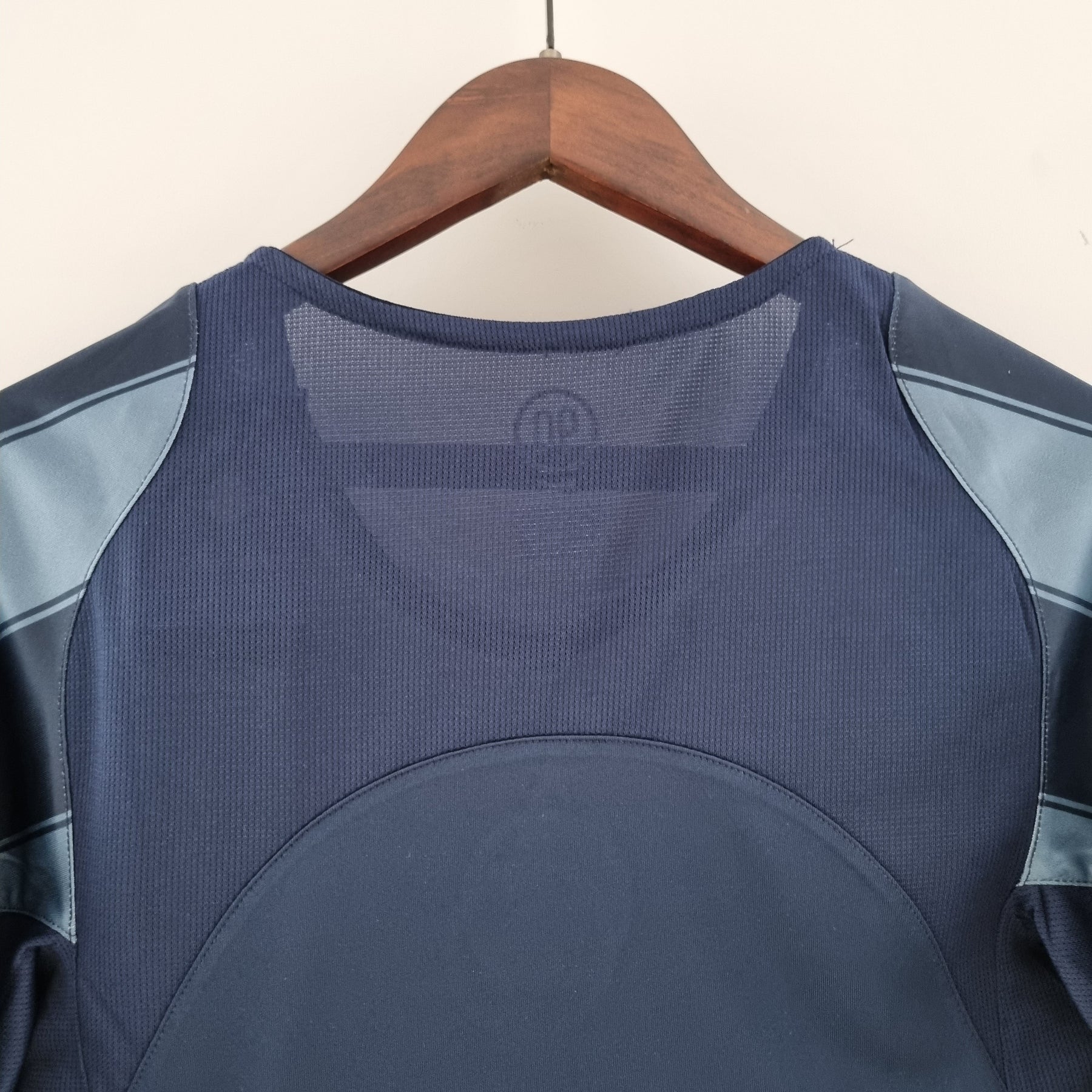 CAMISA INTER DE MILÃO RETRÔ THIRD 04/05